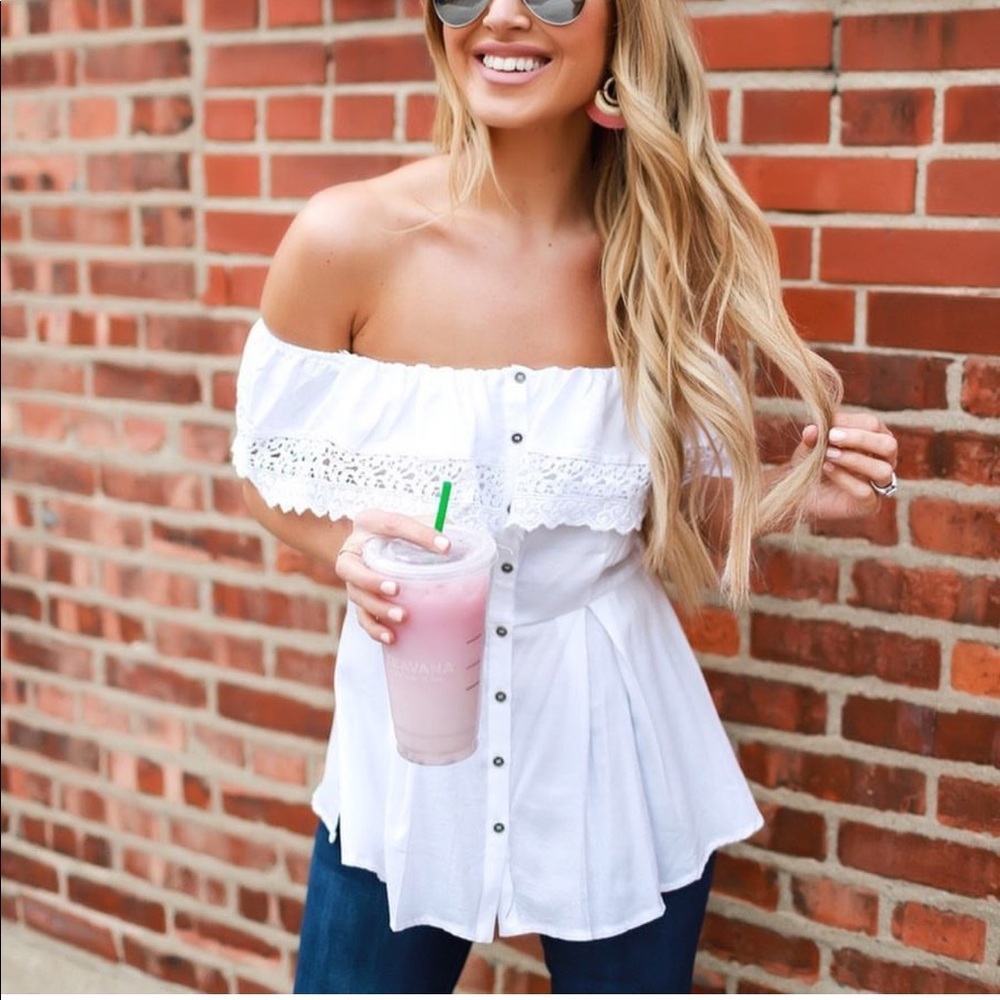 Off the shoulder peplum lace trim top